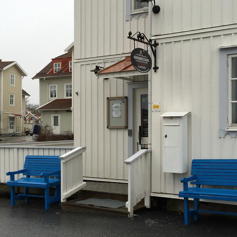 Grebbestads Vandrarhem Exterior foto
