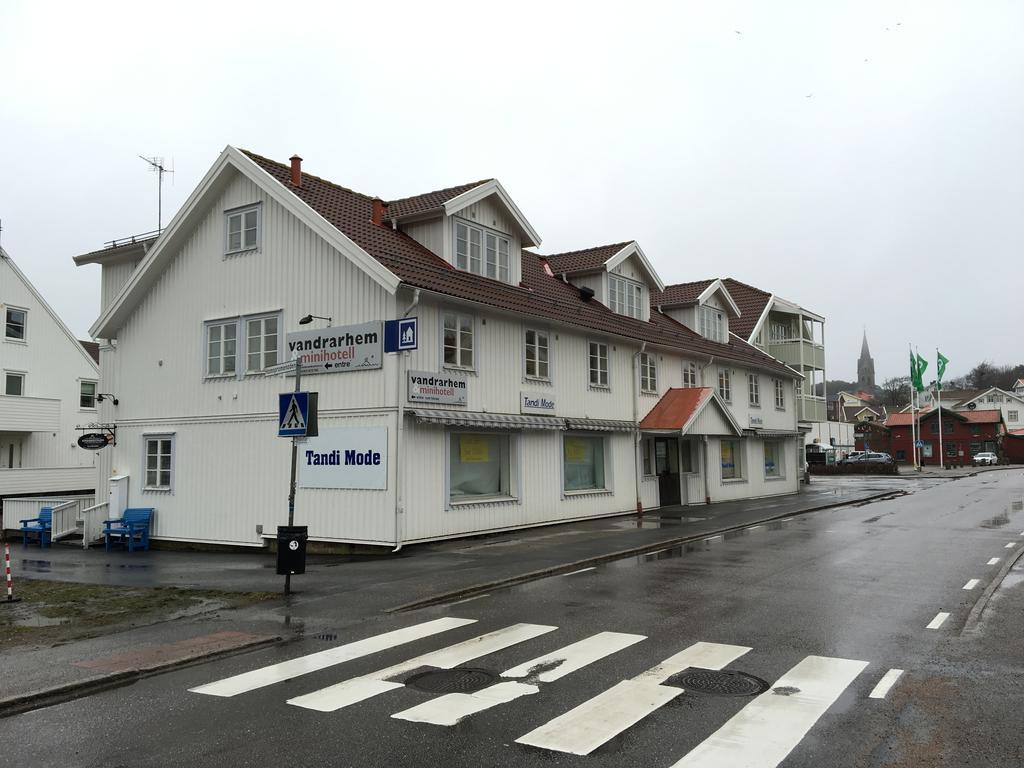 Grebbestads Vandrarhem Exterior foto